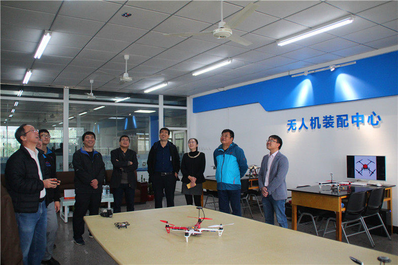 河北智飛極農無人機科技|保定ASFC無人機駕駛員培訓考證|打藥撒藥噴藥植保無人機