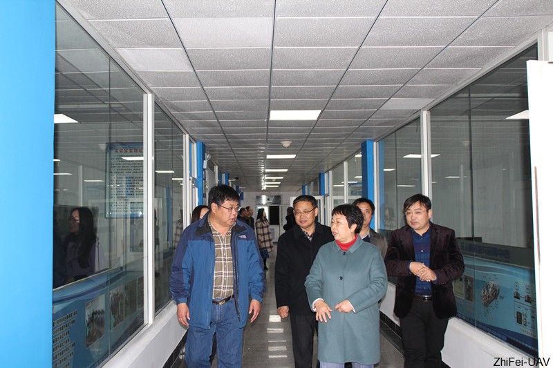 1520652195999888.jpg 1510626773780079.jpg