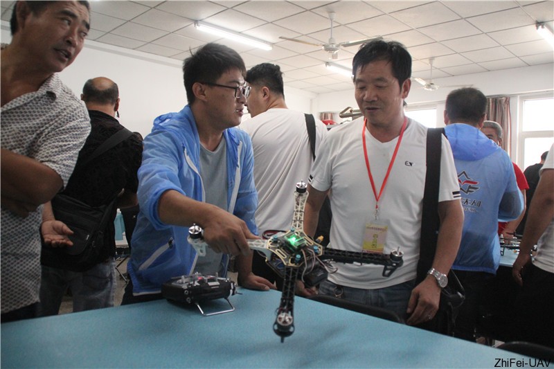 河北智飛極農無人機科技|保定ASFC無人機駕駛員培訓考證|打藥撒藥噴藥植保無人機